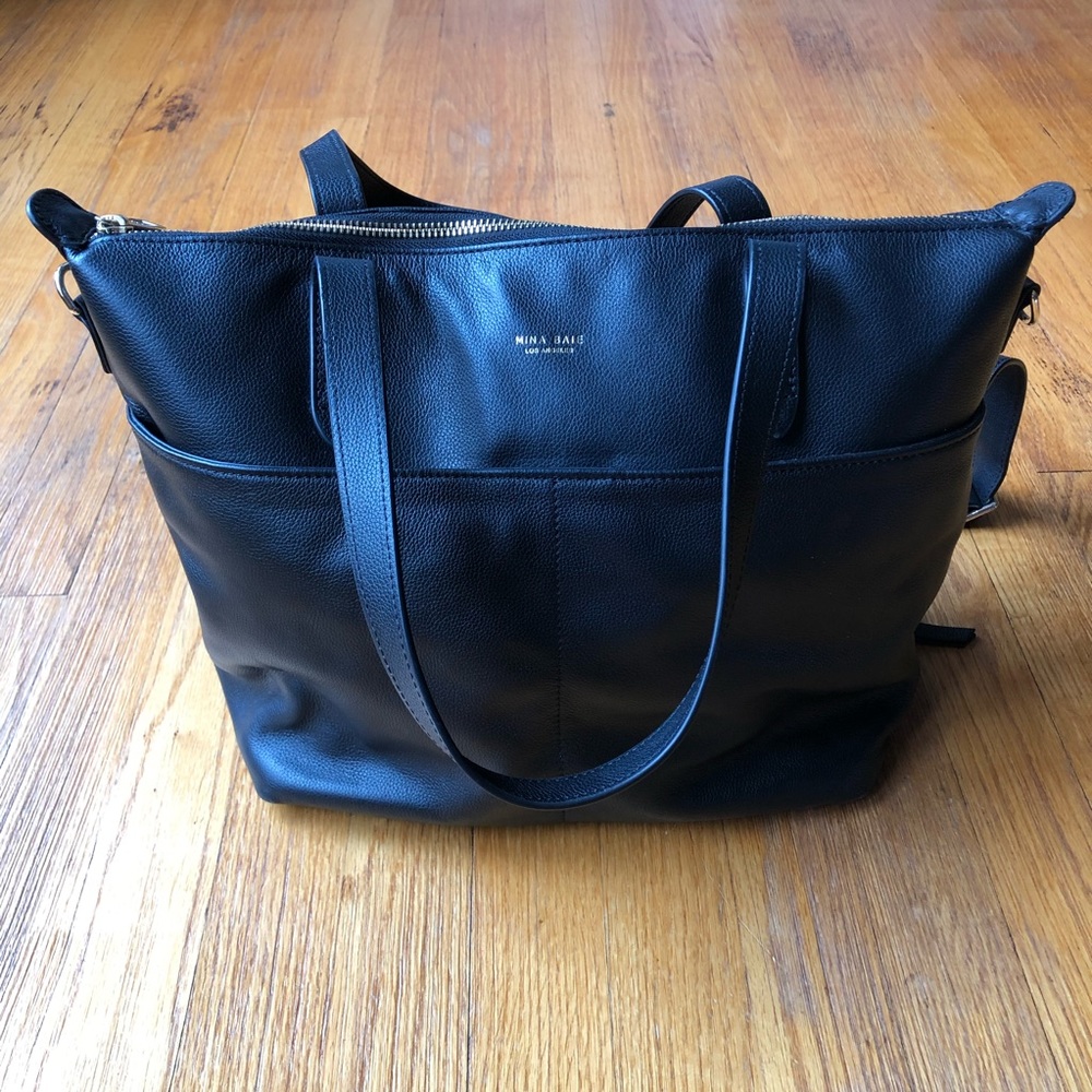 Mina Baie Amelia Midi modern diaper bag
